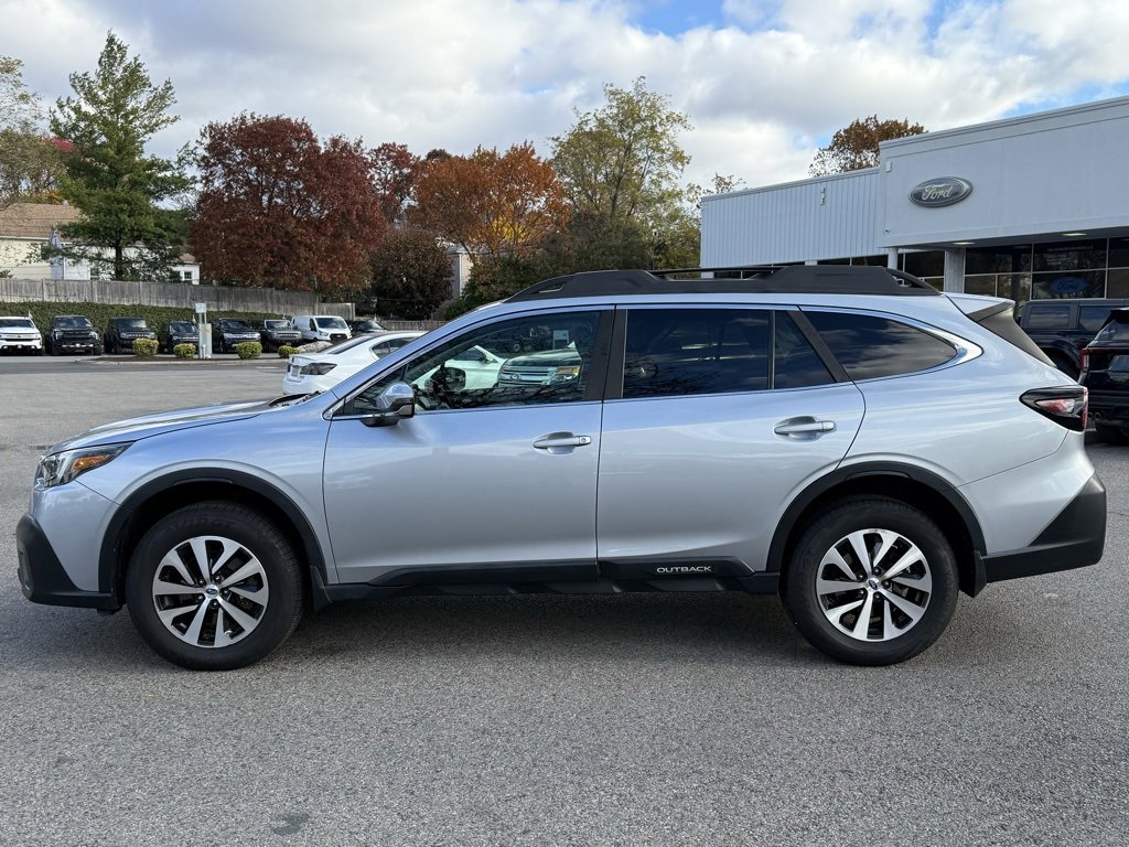 Certified 2021 Subaru Outback Premium image 9