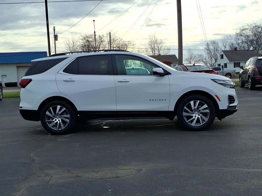 Certified 2024 Chevrolet Equinox LT image 3