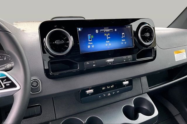 New 2025 Mercedes-Benz Sprinter 2500 image 10