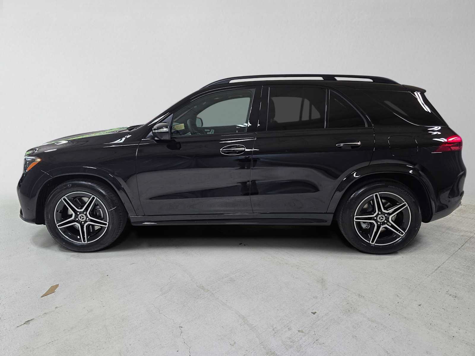 New 2026 Mercedes-Benz GLE 450e 4MATIC image 6