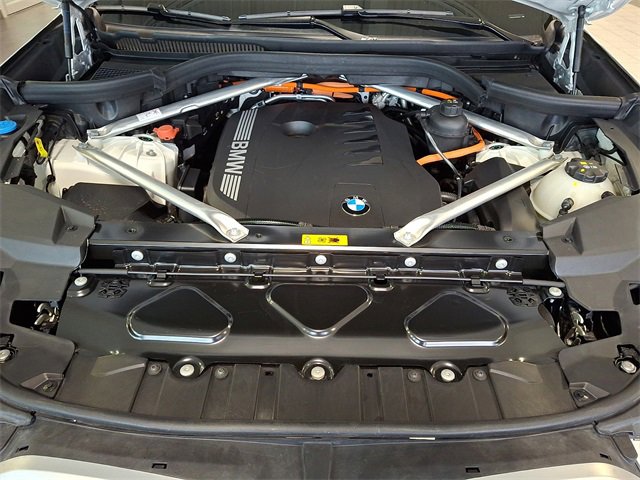 Used 2025 BMW X5 xDrive50e image 26