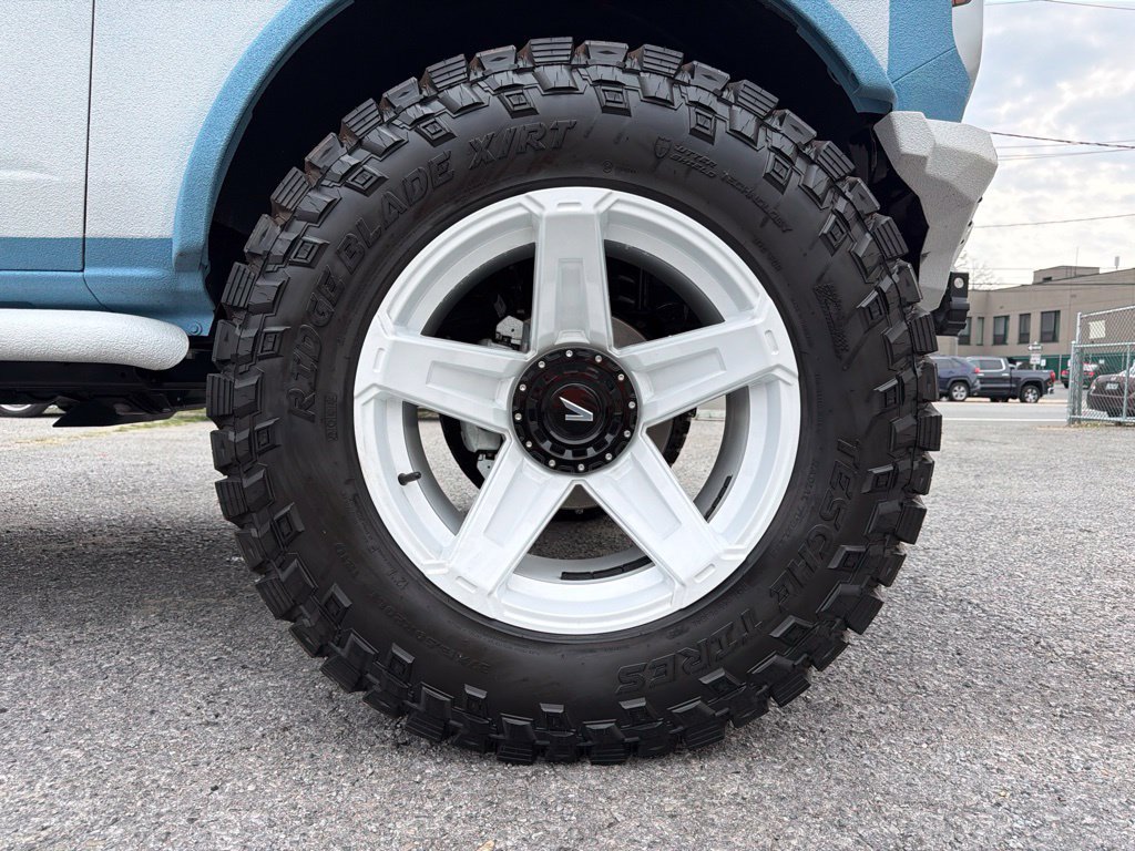 Used 2025 Ford Bronco 4-Door AWD/4WD image 10