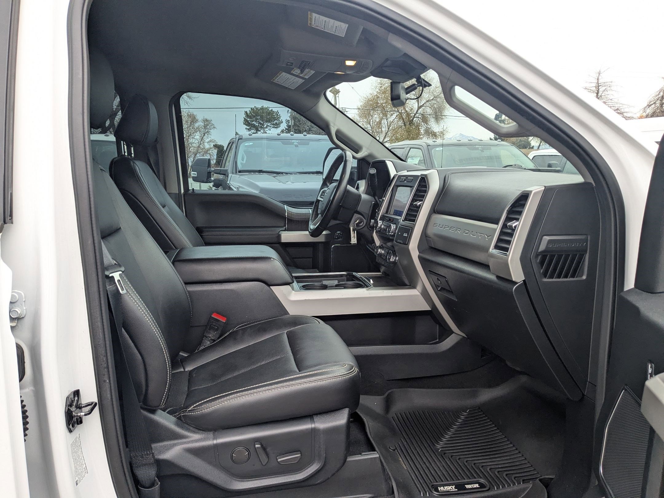 Used 2021 Ford F350 Lariat w/ Lariat Value Package image 31