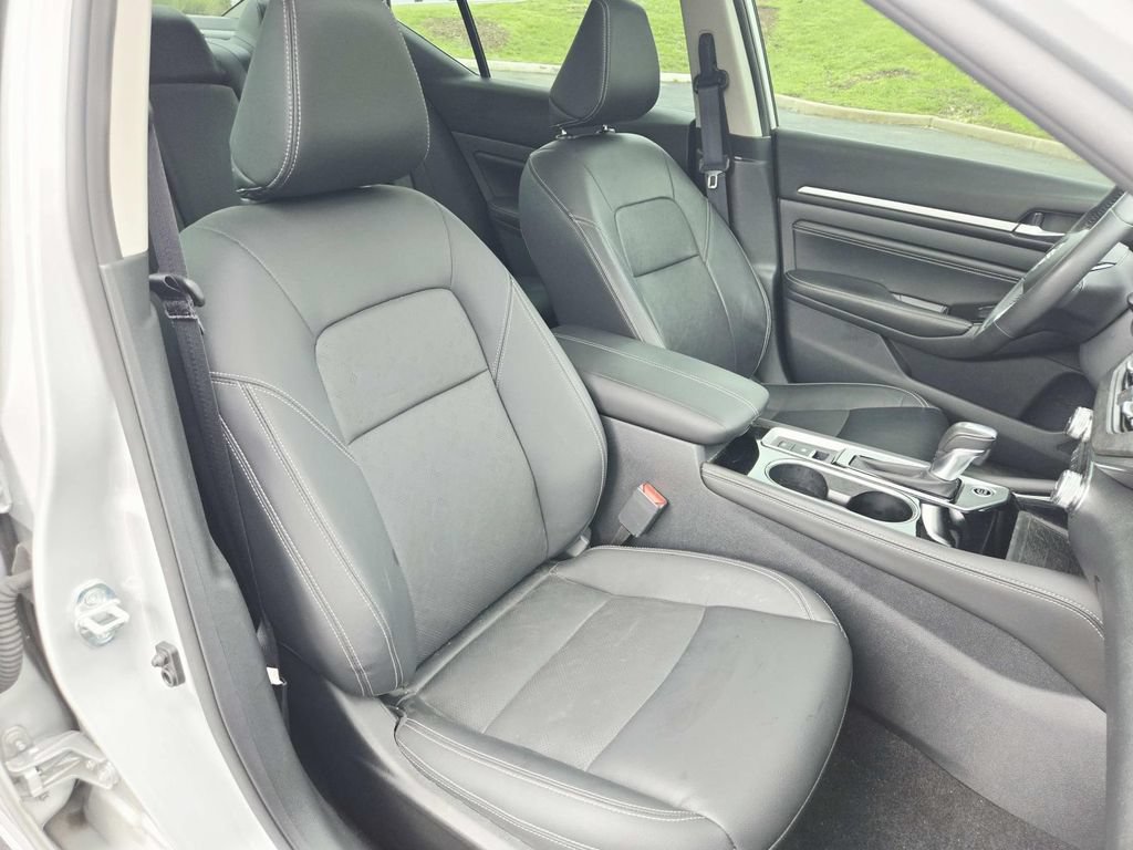 Used 2023 Nissan Altima 2.5 SL FWD image 16