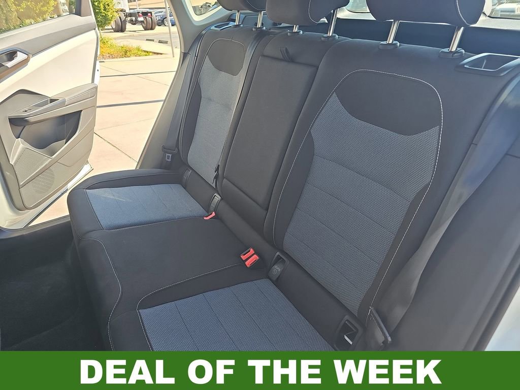 Used 2025 Volkswagen Taos S image 13