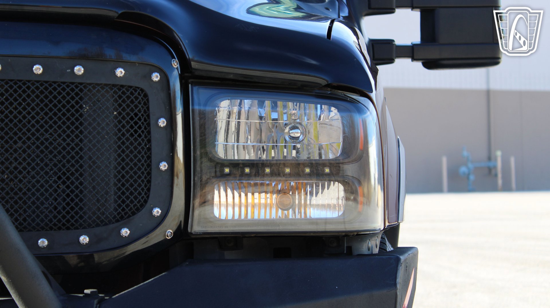 Used 2000 Ford Excursion Limited image 36