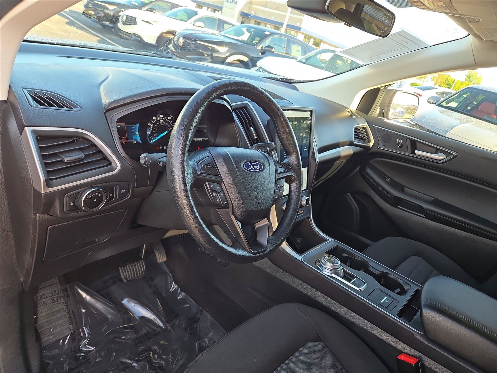 Used 2023 Ford Edge SE AWD/4WD image 21