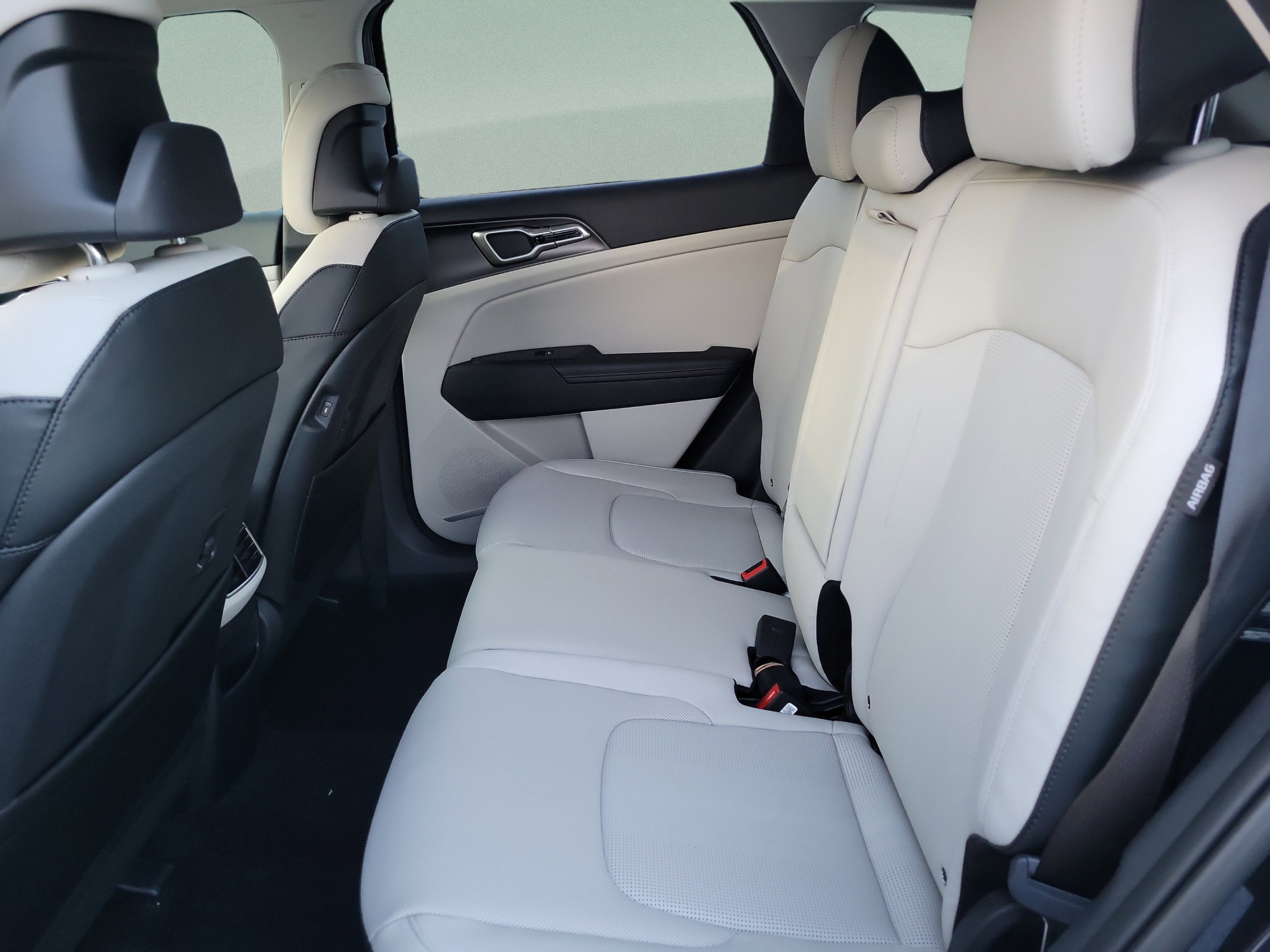 New 2027 Kia Sportage EX FWD image 9