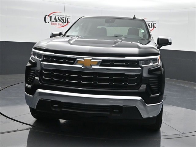 Used 2024 Chevrolet Silverado 1500 LT image 4