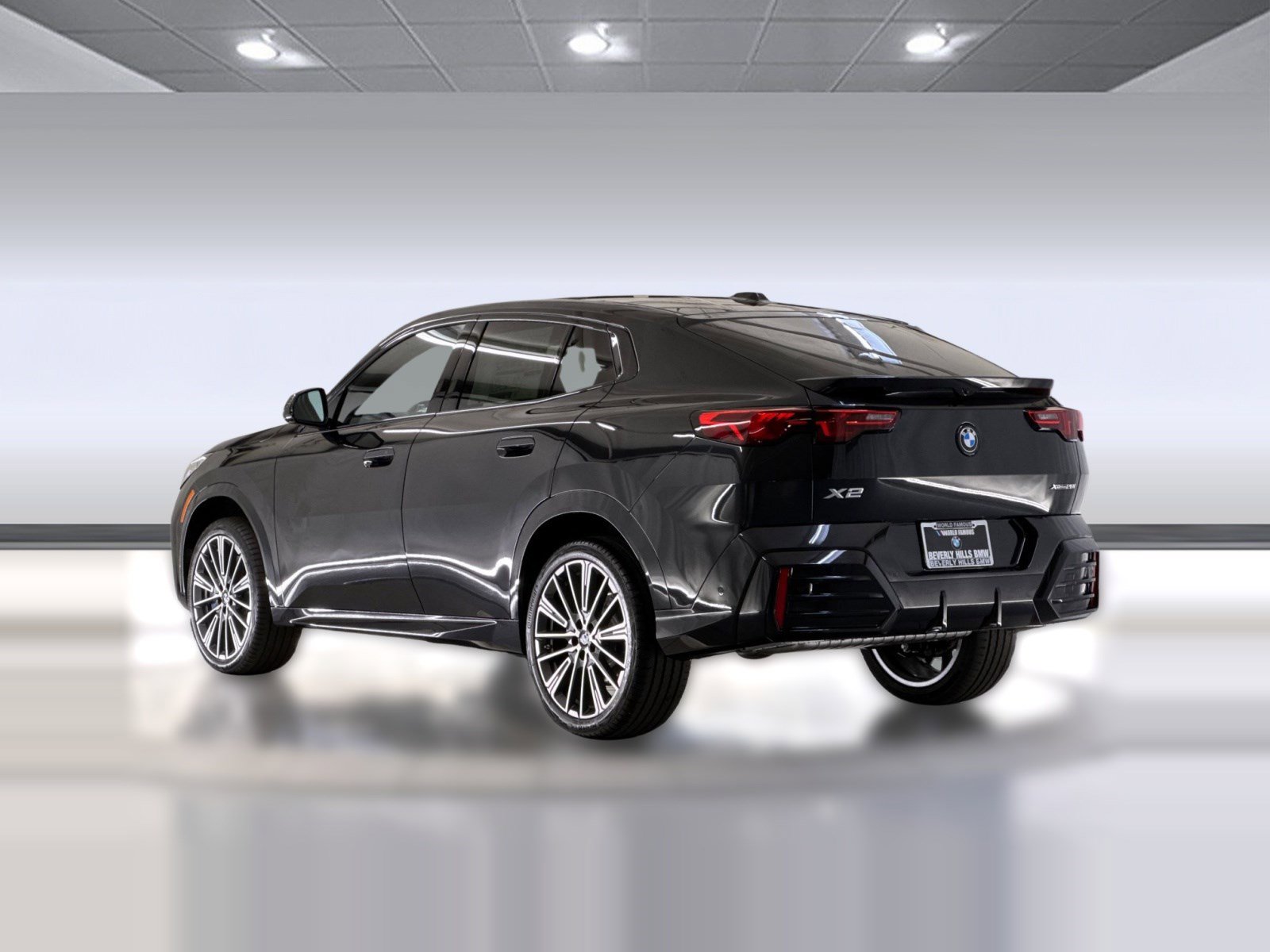 New 2026 BMW X2 xDrive28i w/ Technology Package AWD/4WD image 3