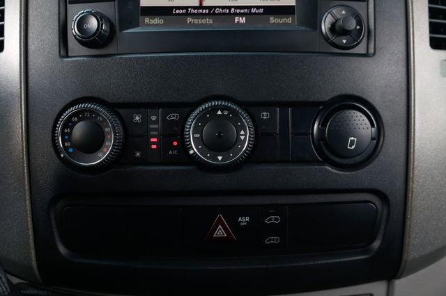 Used 2016 Mercedes-Benz Sprinter 2500 image 26