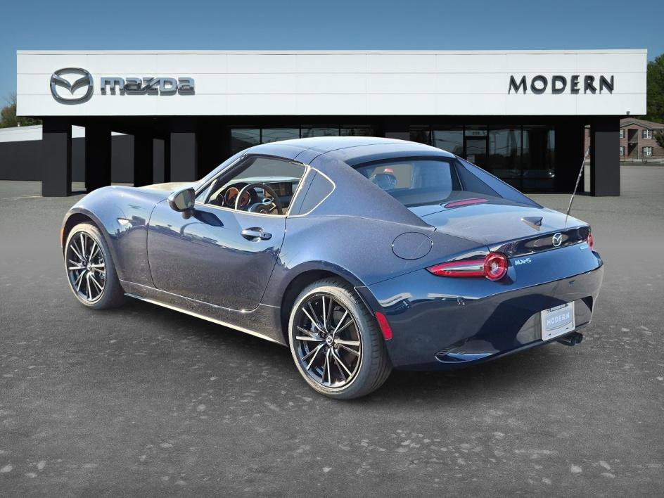 New 2026 MAZDA MX-5 Miata RF Grand Touring RWD image 3