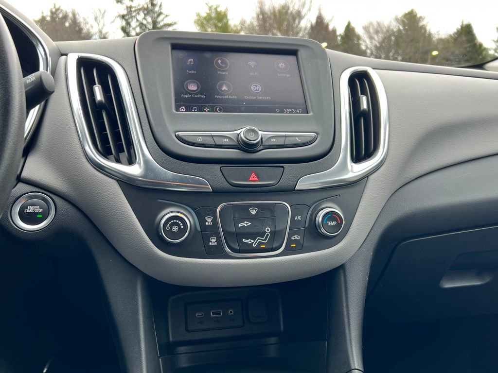 Used 2021 Chevrolet Equinox LS w/ LS Convenience Package image 24