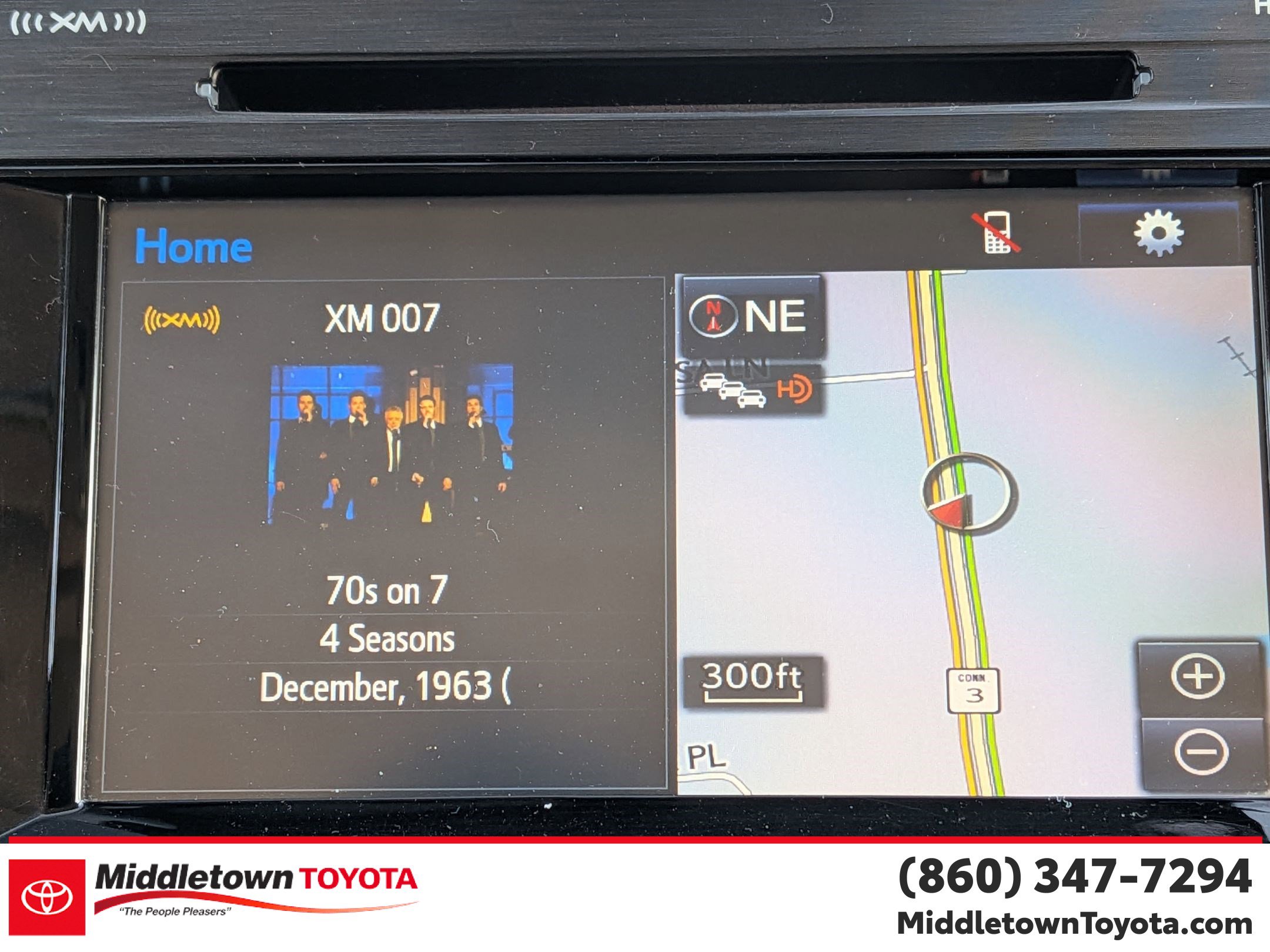 Certified 2017 Toyota Avalon XLE Premium image 22