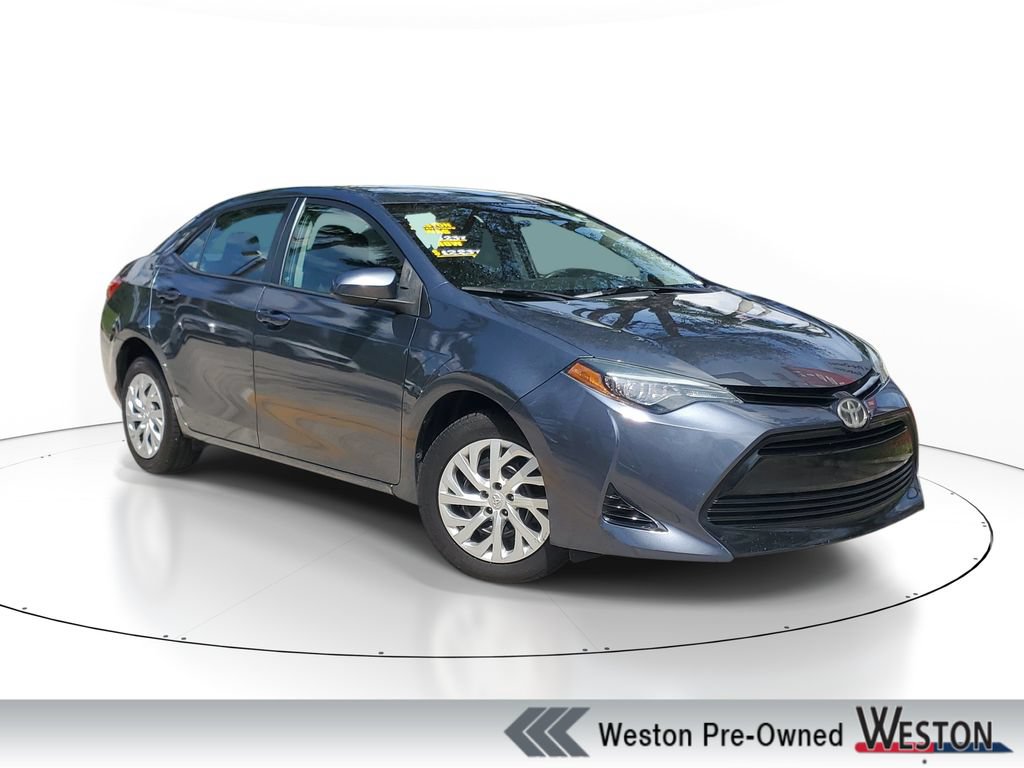 Used 2017 Toyota Corolla LE FWD image 1