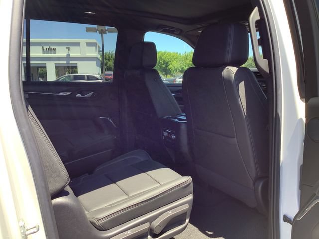 Used 2022 GMC Yukon XL Denali AWD/4WD image 35