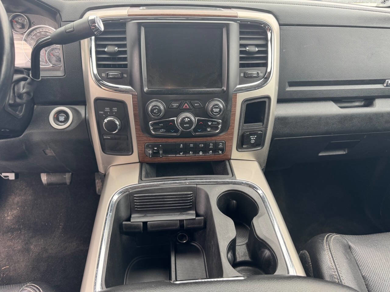 Used 2017 RAM 2500 Laramie w/ Convenience Group AWD/4WD image 6