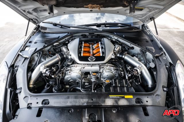 Used 2010 Nissan GT-R Premium AWD/4WD image 29