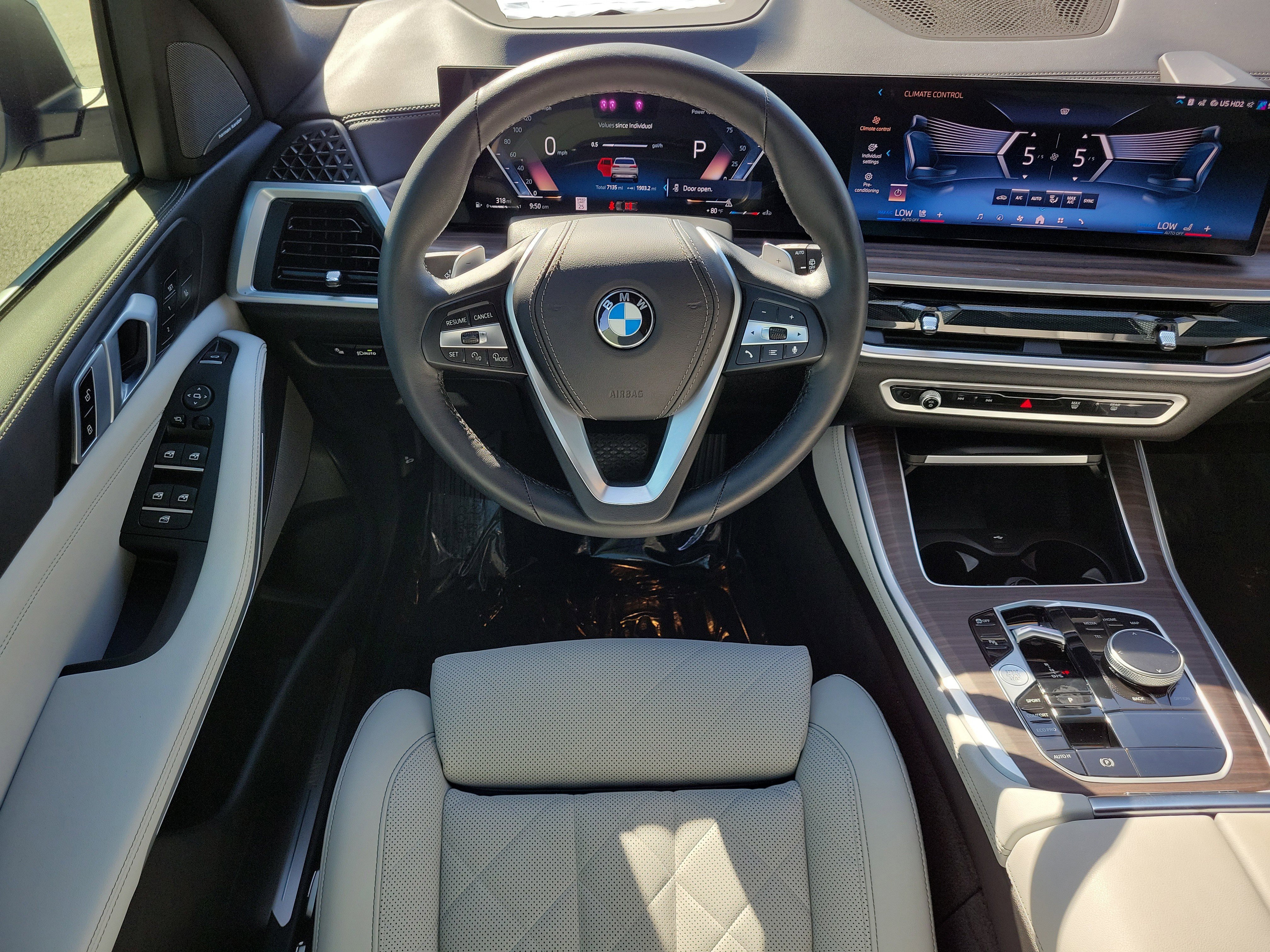 Used 2025 BMW X5 sDrive40i RWD image 15
