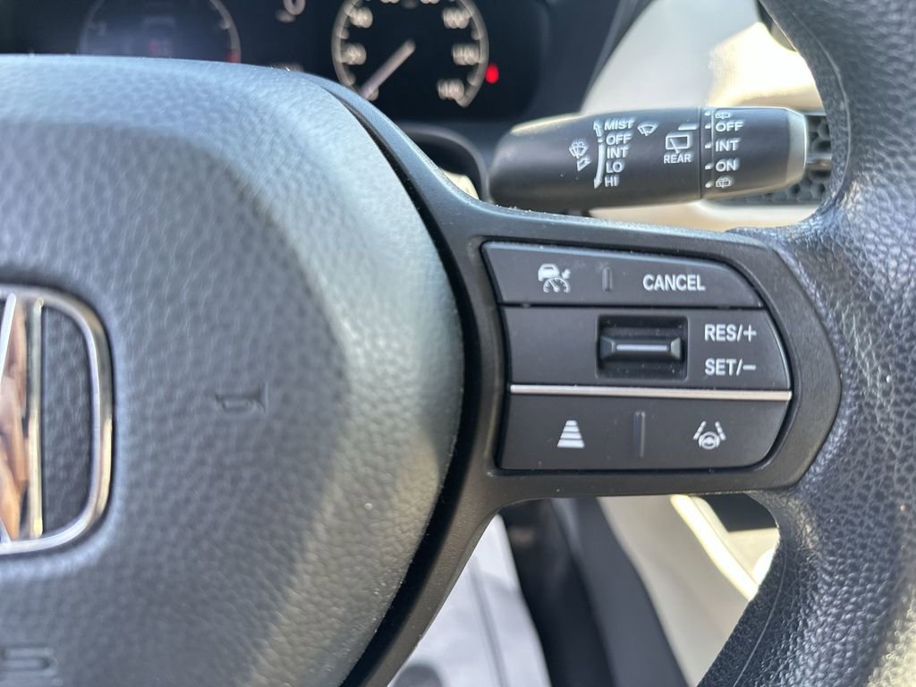 Used 2024 Honda HR-V LX image 30