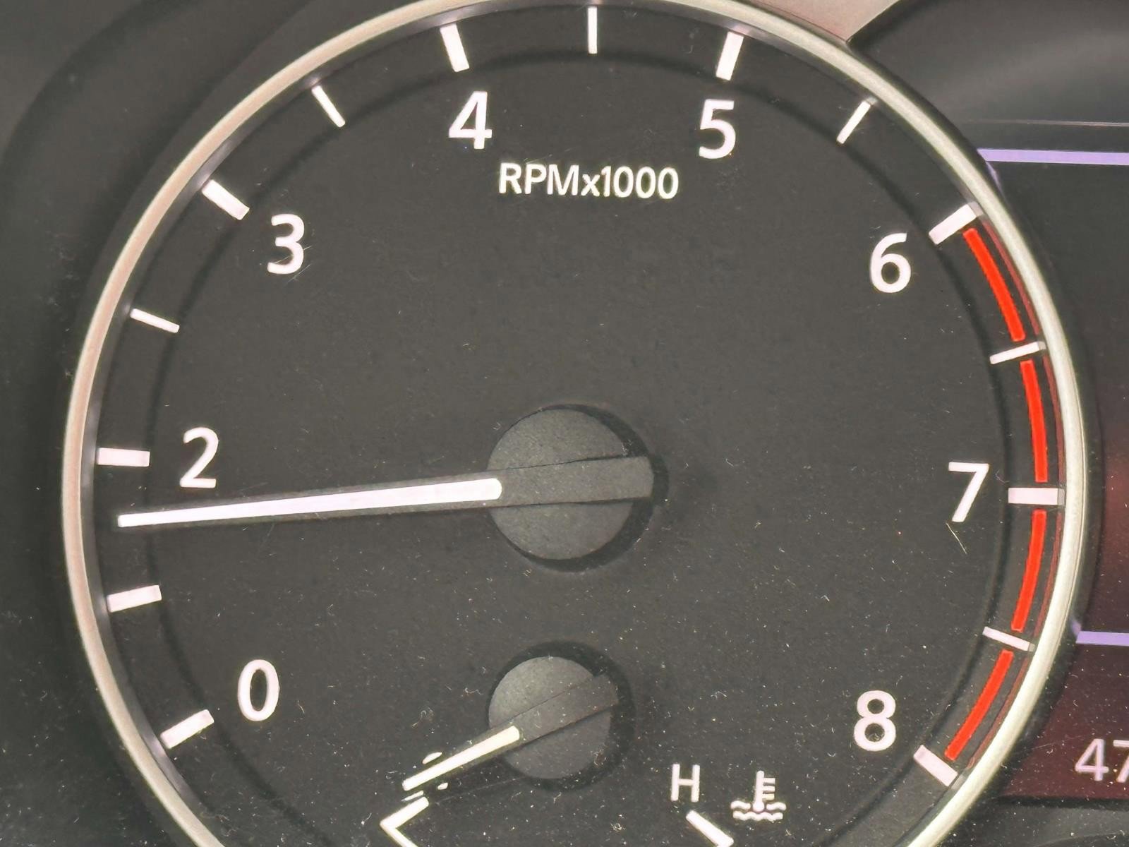 Used 2024 Nissan Rogue S image 25