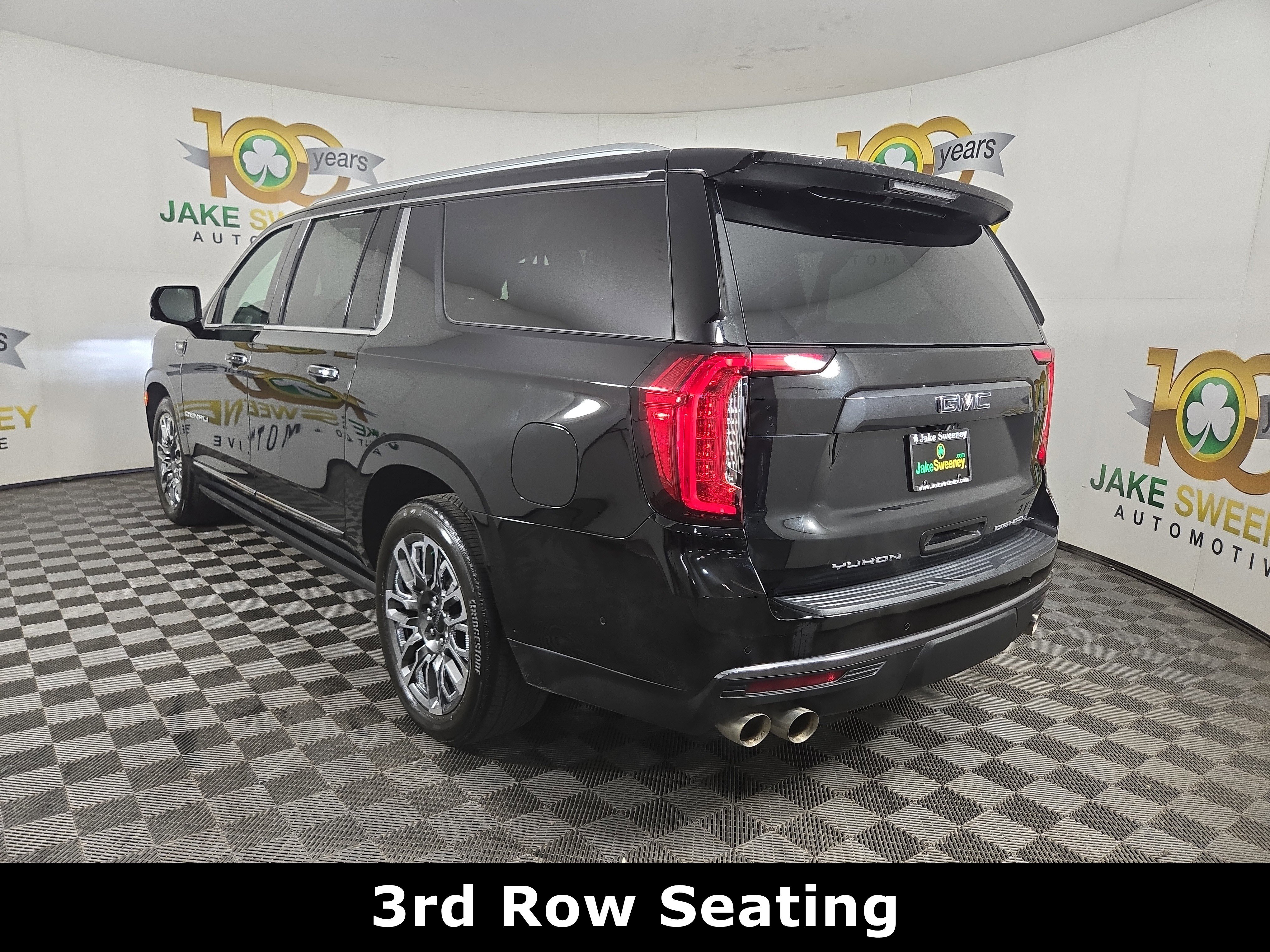 Certified 2024 GMC Yukon XL Denali Ultimate AWD/4WD image 6