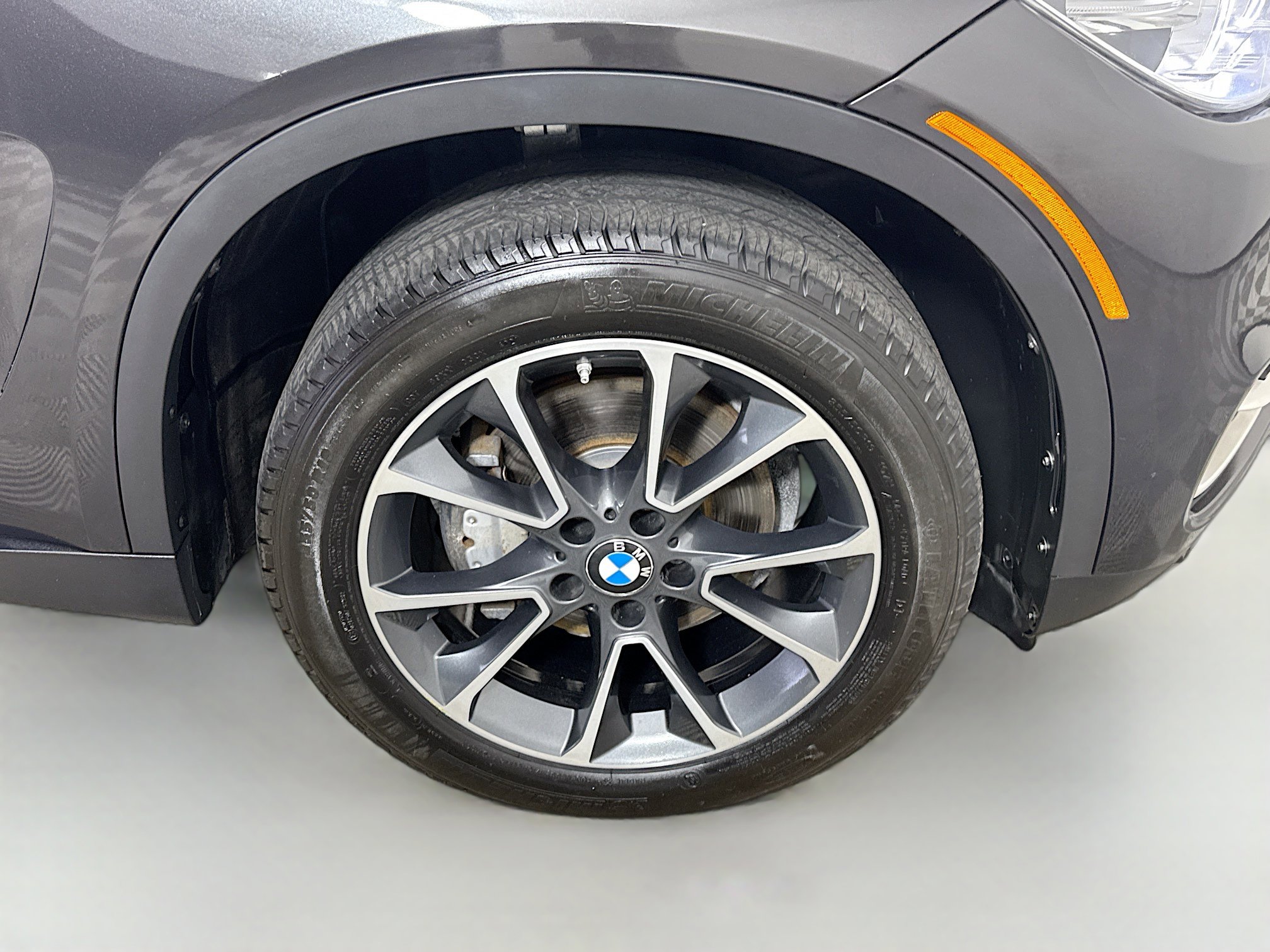 Used 2018 BMW X5 xDrive35i w/ Driving Assistance Package AWD/4WD image 32