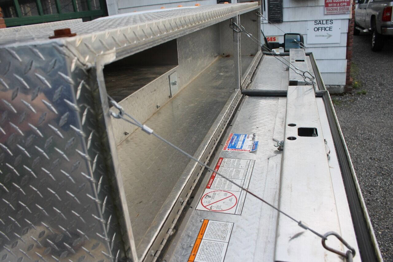 Used 2012 Ford F250 XL image 22