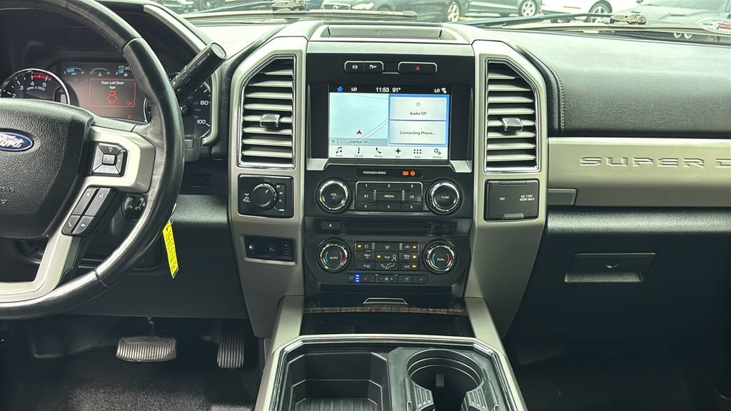 Used 2017 Ford F250 Lariat w/ Lariat Value Package AWD/4WD image 5