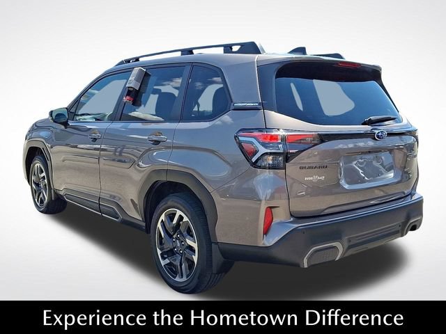 Used 2025 Subaru Forester Limited AWD/4WD image 4