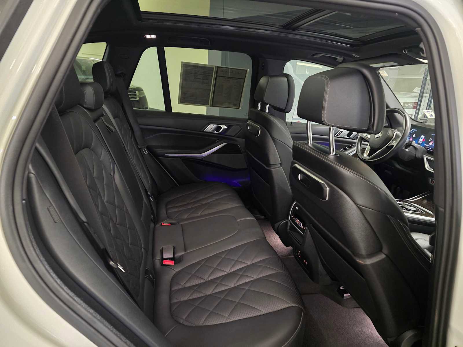 Used 2024 BMW X5 xDrive40i image 14