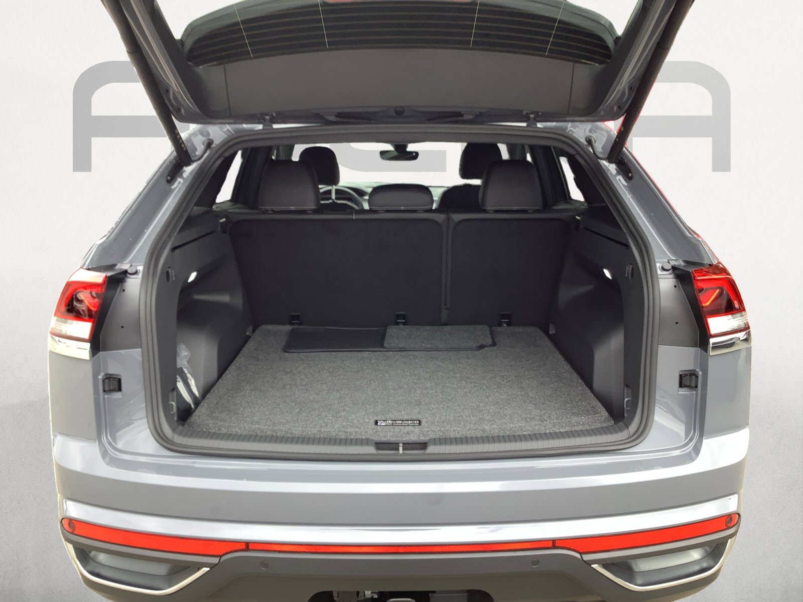 New 2026 Volkswagen Atlas Cross Sport SE image 10