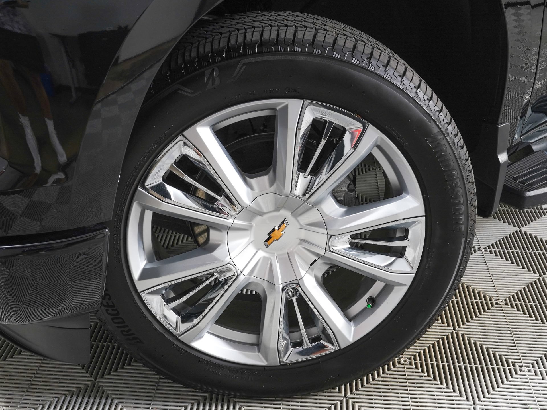 Used 2026 Chevrolet Silverado 1500 High Country w/ High Country Premium Package RWD image 31