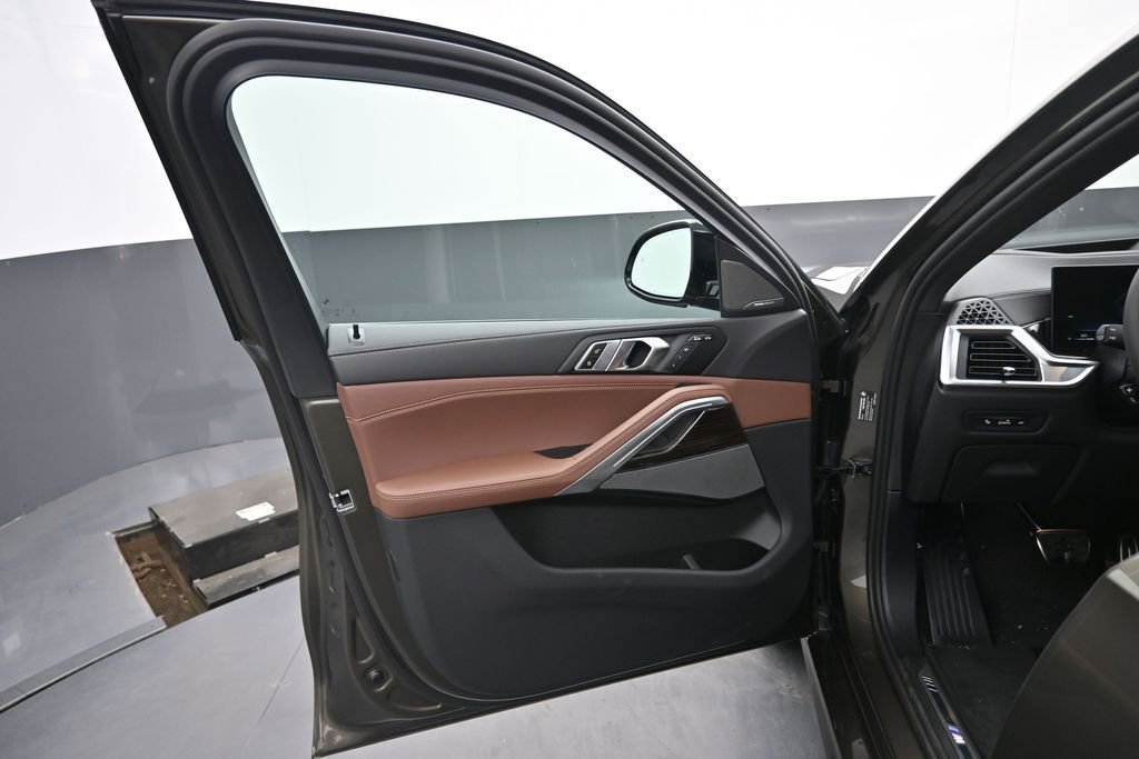 New 2027 BMW X6 xDrive40i AWD/4WD image 5
