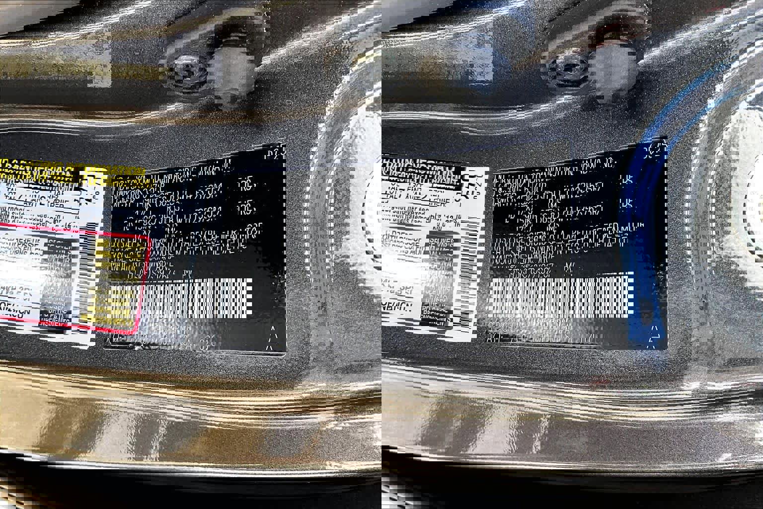 Used 2025 Toyota Sienna XLE w/ XLE Plus Package image 36