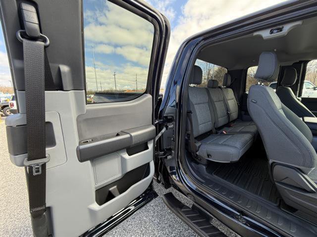 Used 2022 Ford F150 XL w/ Equipment Group 101A High AWD/4WD image 27