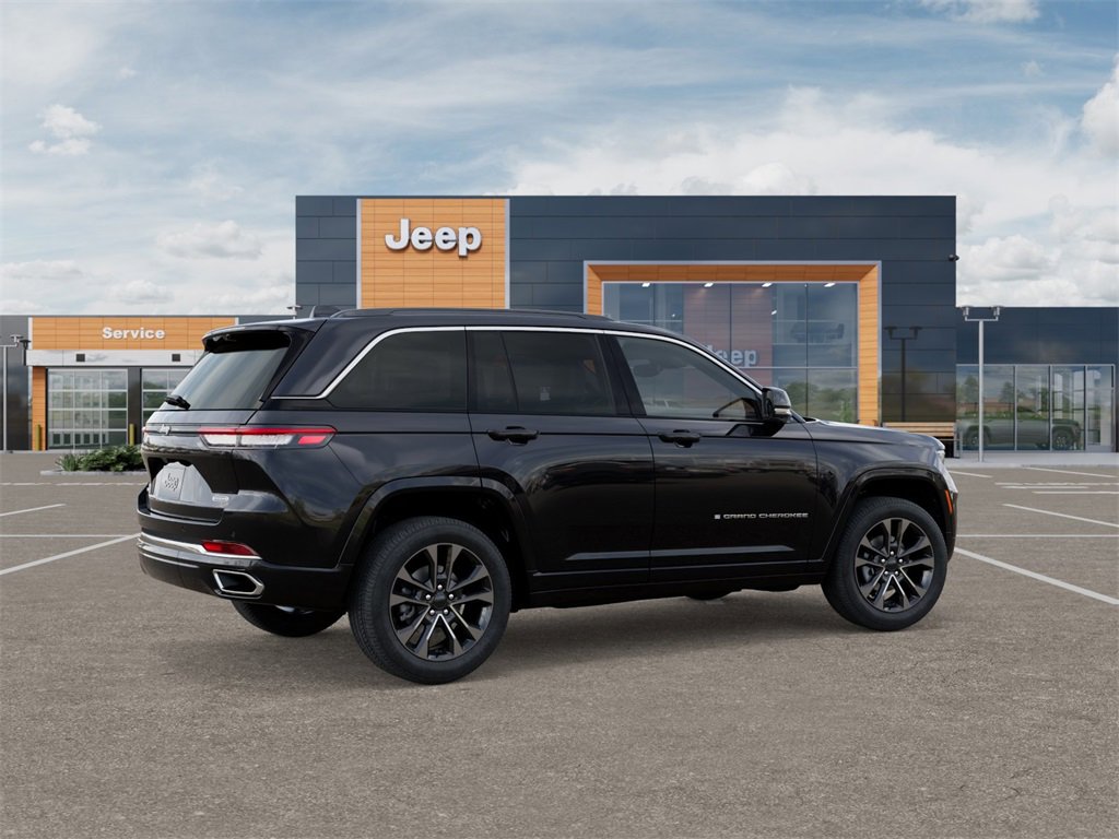 New 2025 Jeep Grand Cherokee Overland w/ Adv Protech Group III image 2