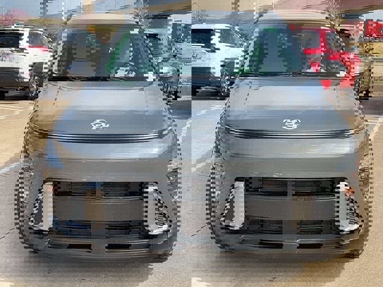 Used 2025 Hyundai Kona SEL image 3