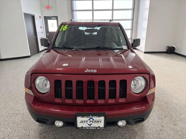 Used 2016 Jeep Patriot Latitude image 7