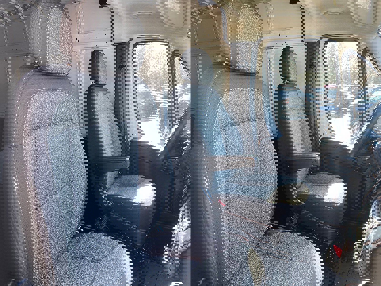 New 2025 RAM ProMaster 2500 w/ Convenience Group image 9