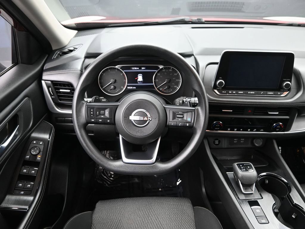 Used 2024 Nissan Rogue SV image 24
