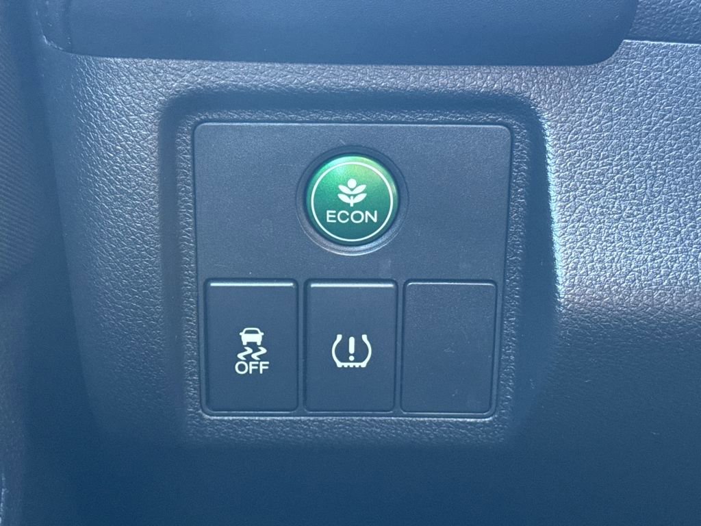 Used 2017 Honda HR-V LX image 30