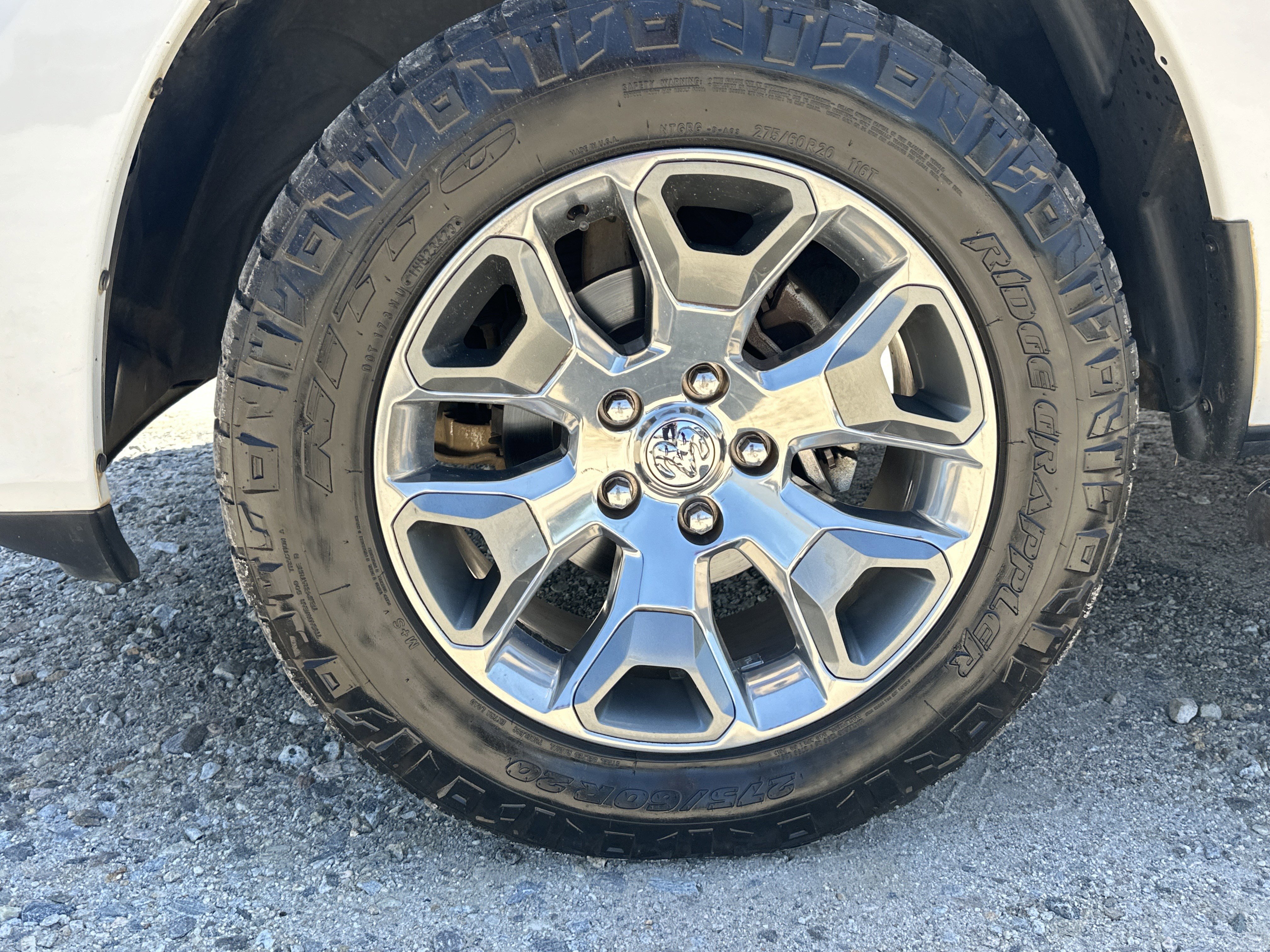 Used 2017 RAM 1500 Limited AWD/4WD image 12