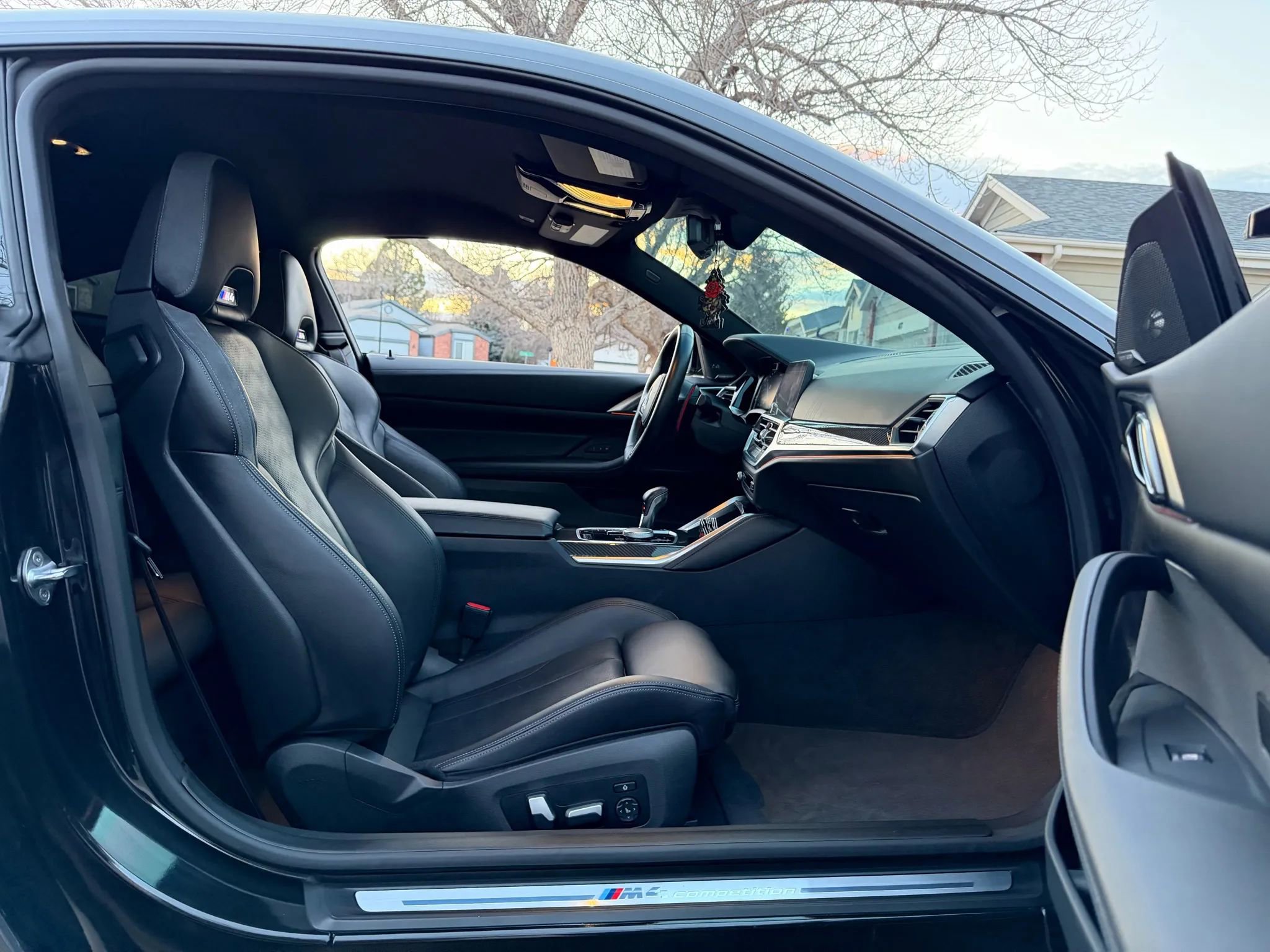 Used 2021 BMW M4 Competition w/ M Carbon Exterior Package image 19