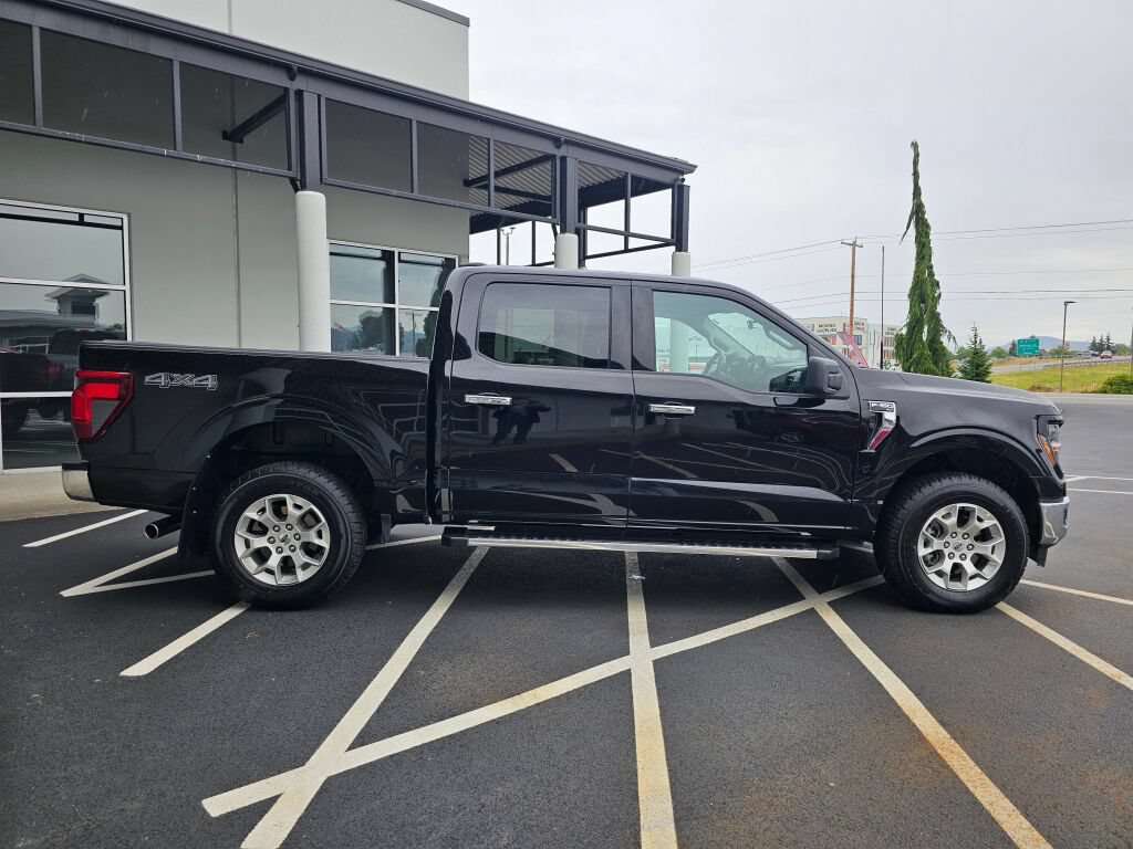 Used 2025 Ford F150 XLT w/ Equipment Group 301A Standard AWD/4WD image 6