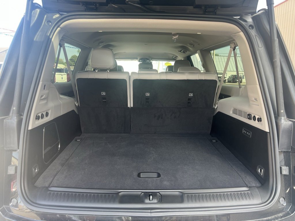 New 2024 Jeep Wagoneer L Series II w/ HD Trailer Tow Package image 40