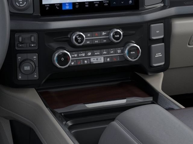 New 2026 Ford F250 Platinum w/ Platinum Plus Package AWD/4WD image 13
