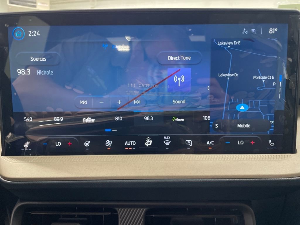 New 2025 Ford Maverick Lariat w/ 4K Tow Package image 19