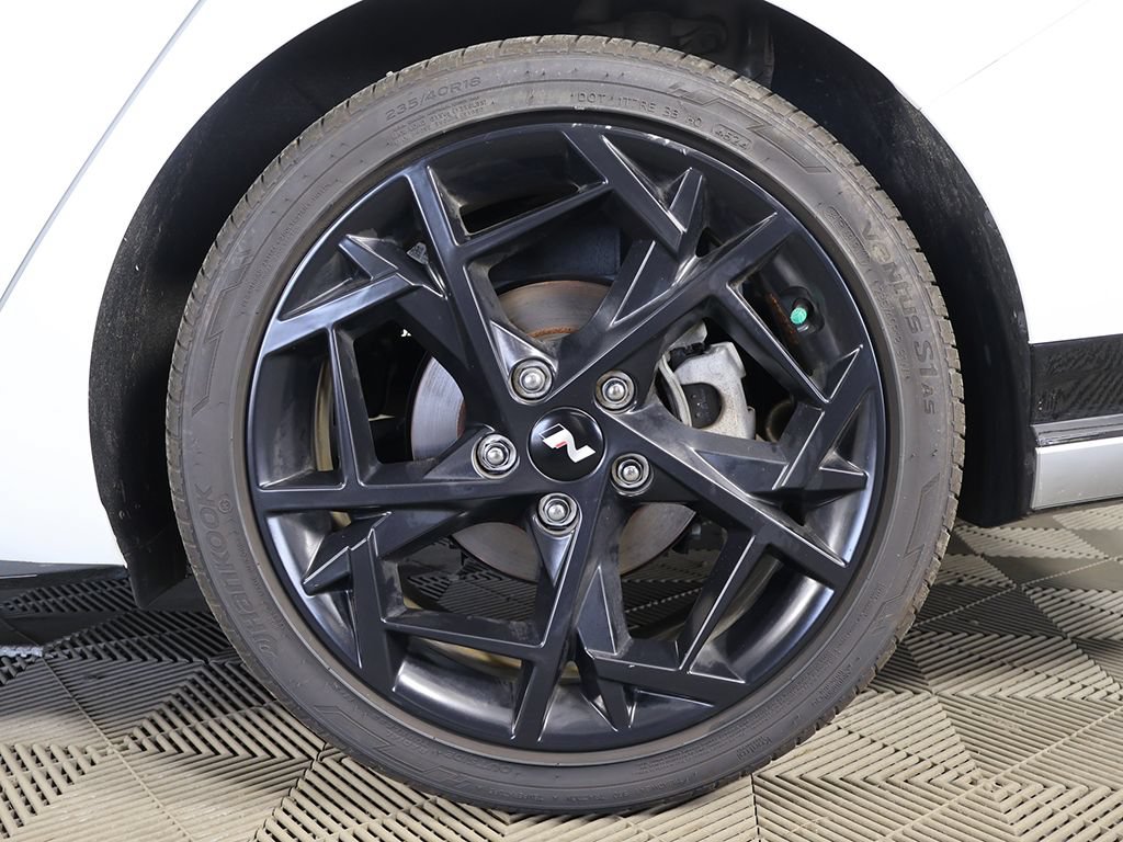 Certified 2025 Hyundai Elantra N Line FWD image 22