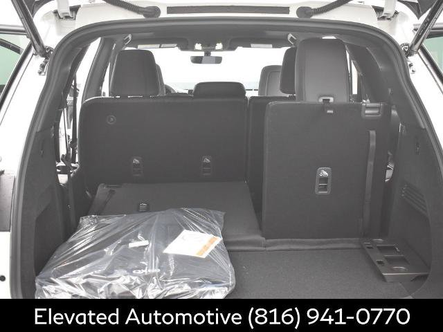 Certified 2025 INFINITI QX60 Luxe w/ Black Edition AWD/4WD image 21